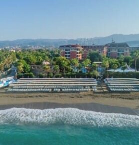 Palmeras Beach