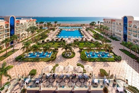 Premier Le Reve Hotel & Spa
