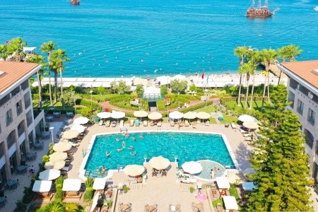 Fame Residence Kemer & Spa