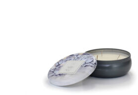 ASHLEIGH & BURWOOD The Scented Home - Midnight Snow 230 g