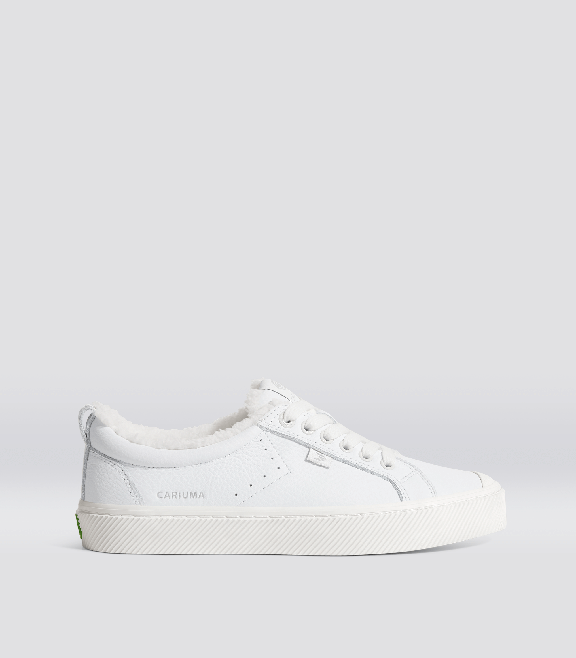 Cariuma OCA Therma Low White Premium Leather Sneaker - White / Women 7.5 / Men 6
