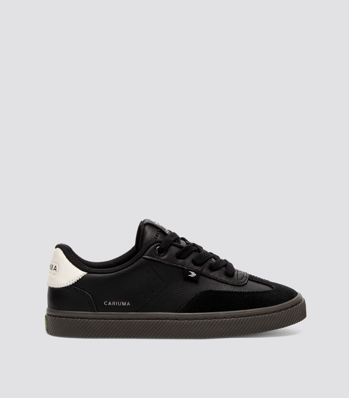 Cariuma TOCA Teak Black Diamond Leather Off-White Accents Sneaker - Teak Black / Women 9 / Men 7.5