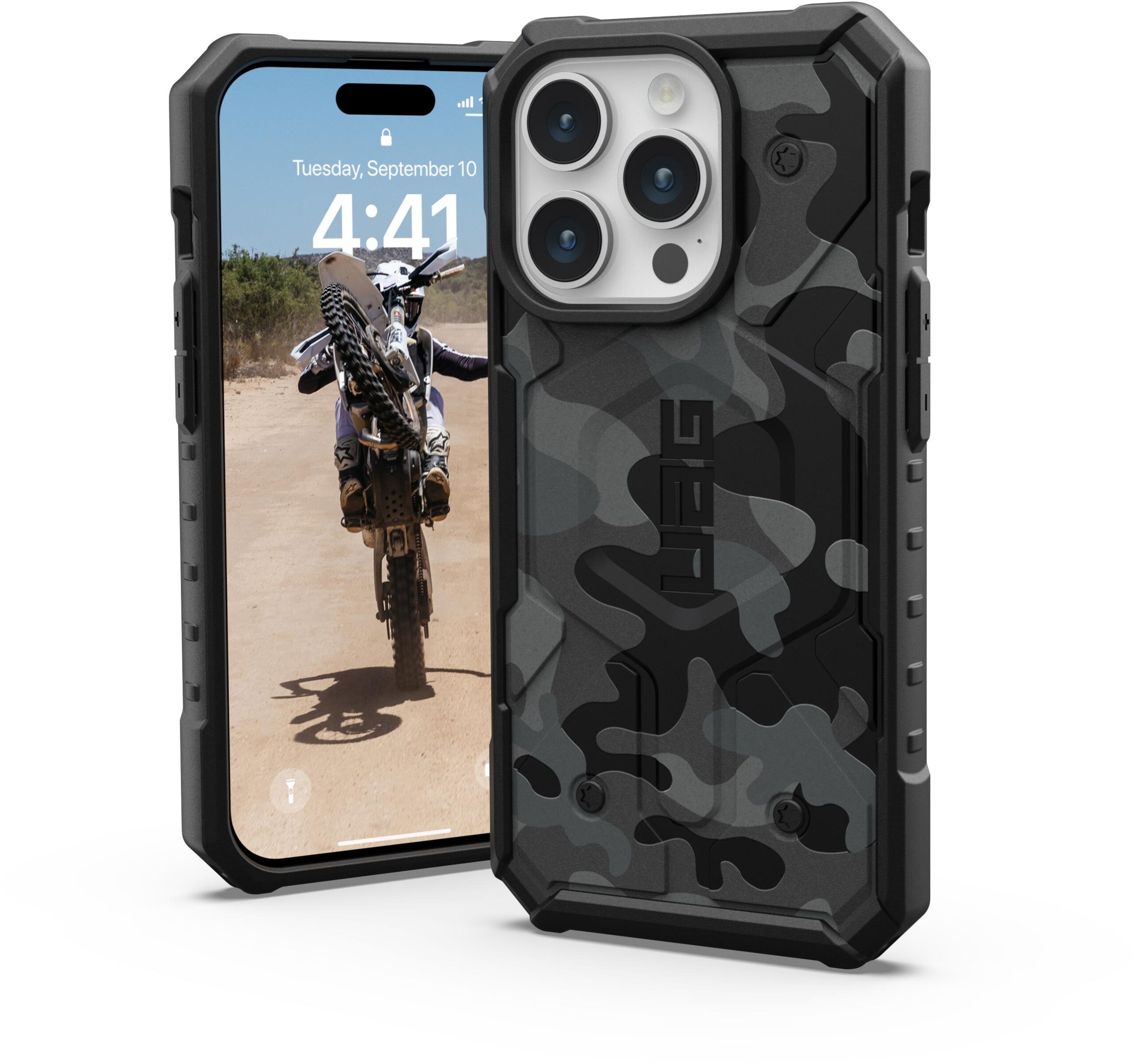 UAG Pathfinder SE MagSafe Midnight Camo iPhone 15 Pro