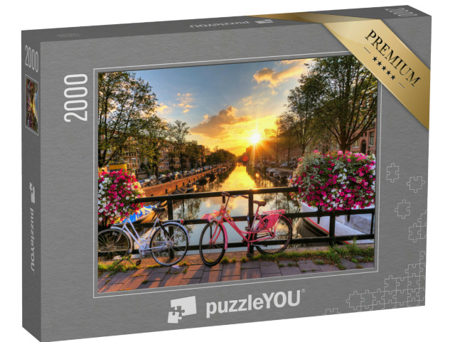 puzzle 2000 dílků „Východ slunce nad Amsterdamem s květinami a koly, Holandsko“