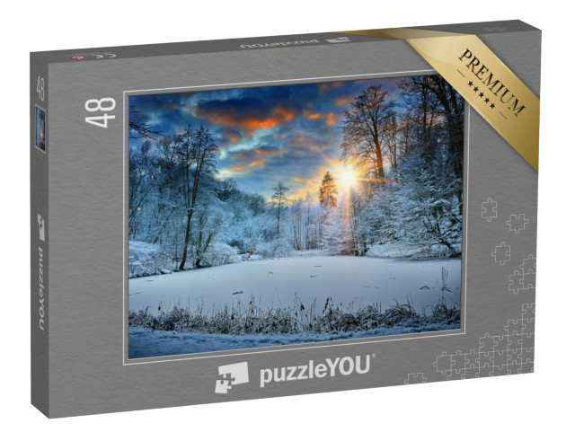 puzzle 48 dílků „Západ slunce nad zimním lesním jezerem“