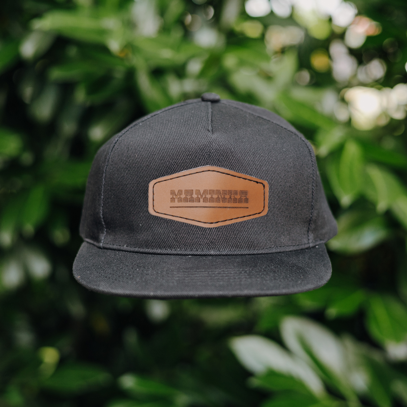 Wood Style Snapback černý Styl nášivky: MAMINKA